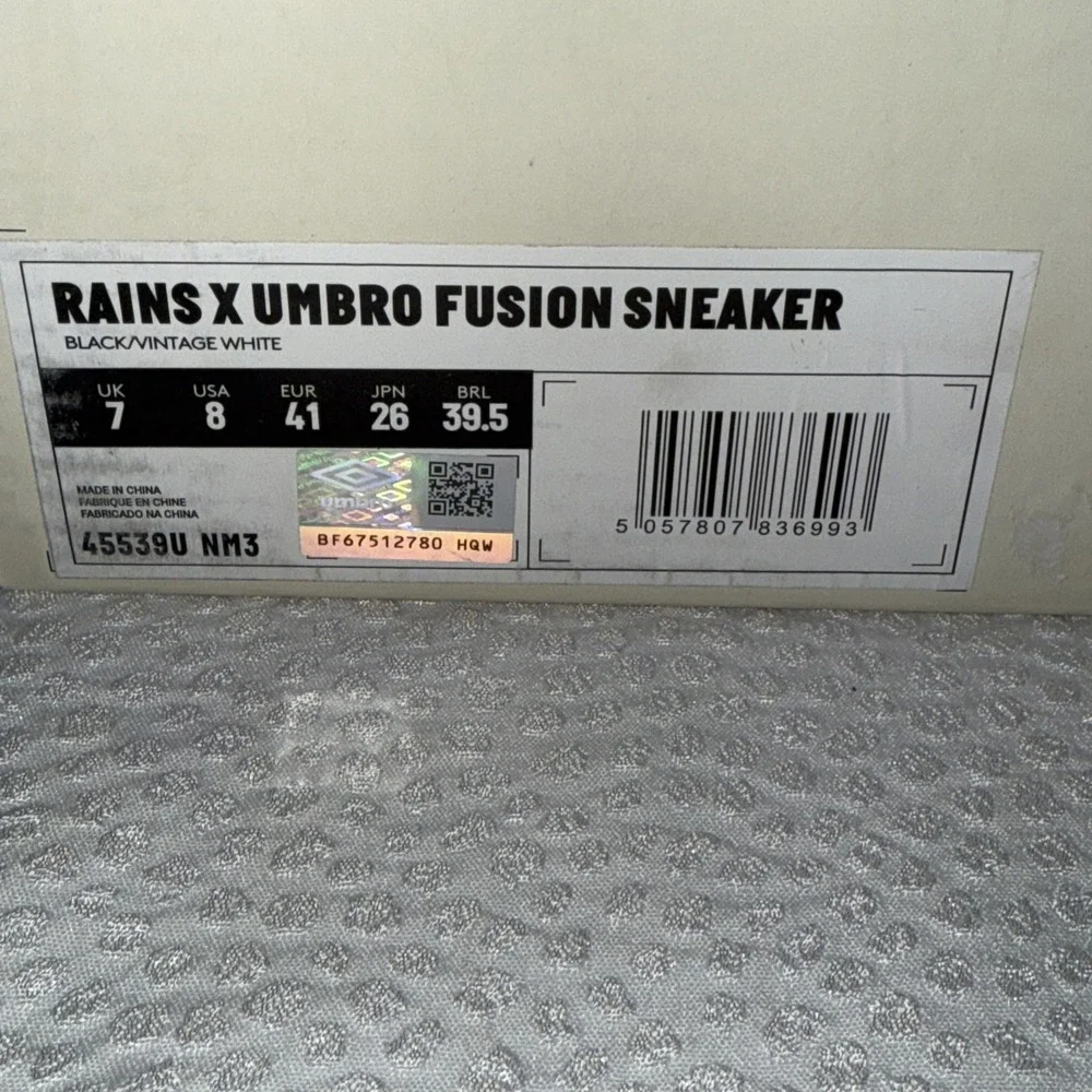 Rare Rains X Umbro Collab Fusion Sneaker Men's Sz 8 Black White New With Box